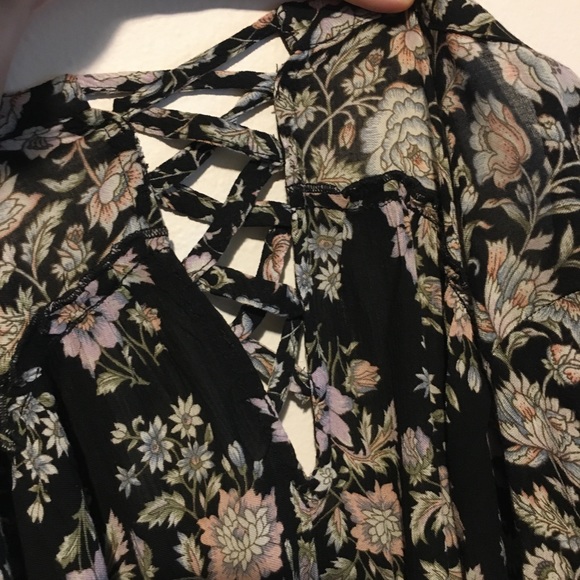 ✨Host Pick✨ AE | floral tunic - Picture 6 of 6